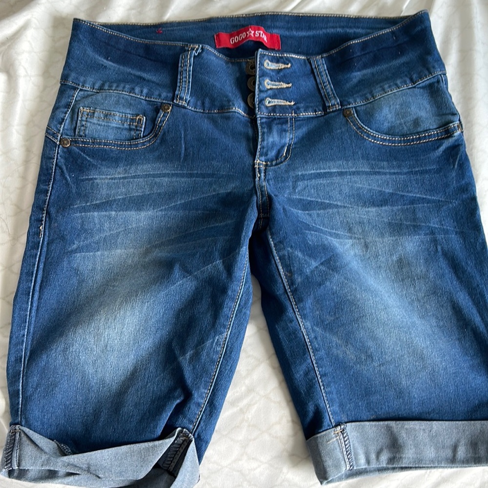 Go go star brand, size 5, dark wash